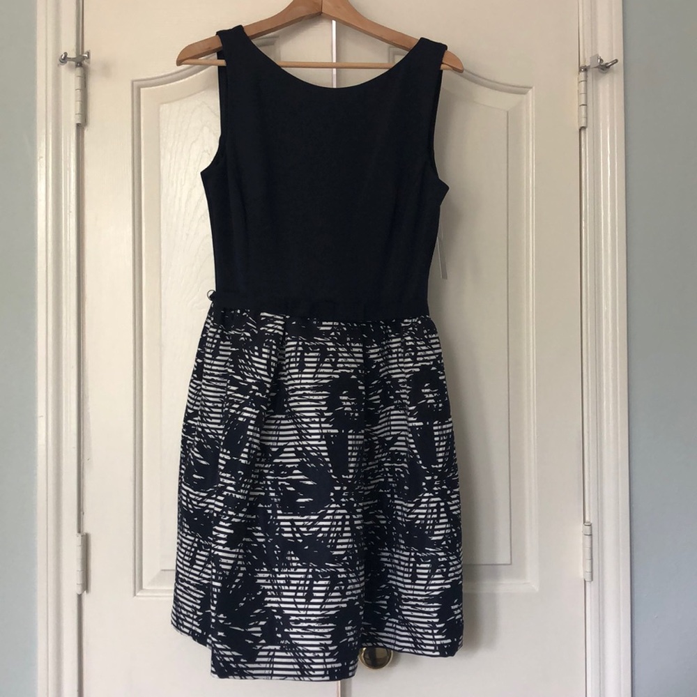 Just Taylor Fit and Flare Navy dress